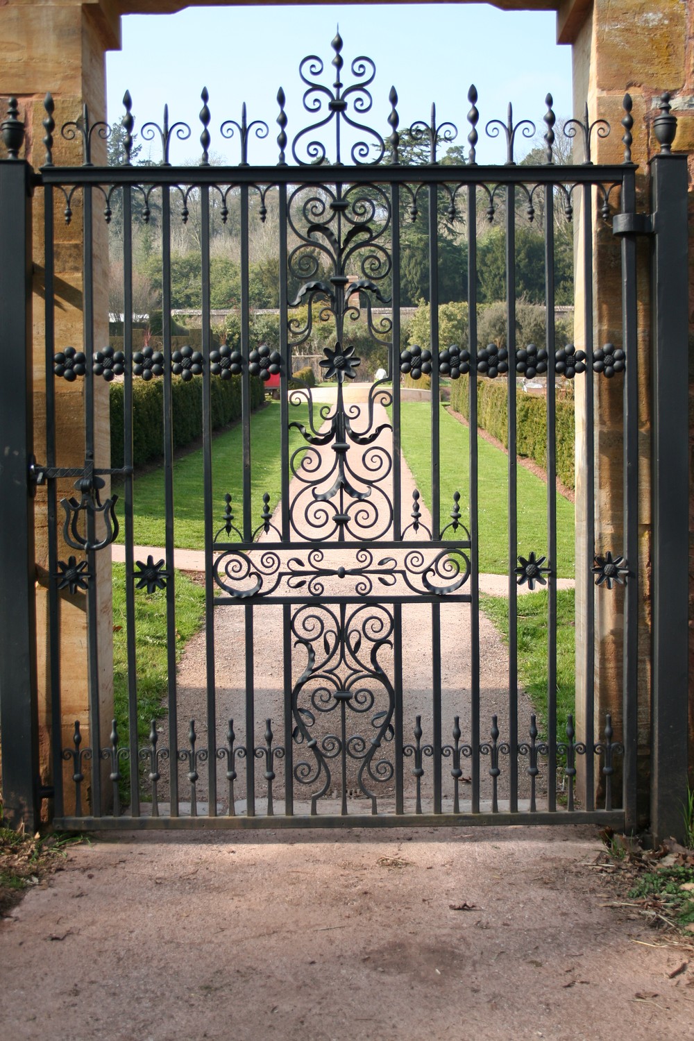 Knightshayes Gate